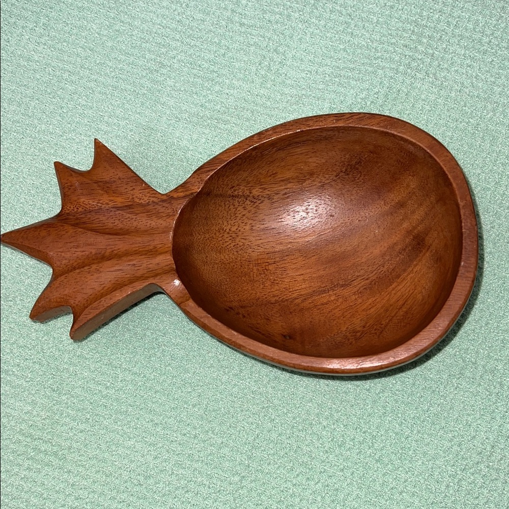 vintage monkeypod wood pineapple-shaped serving dish or bowl.